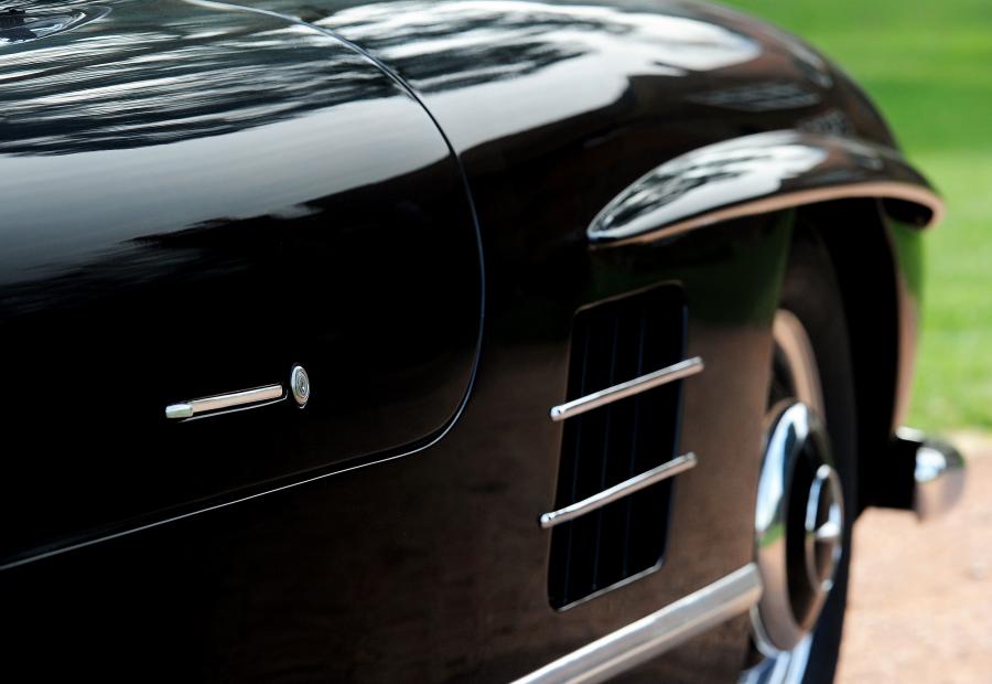 Детали экстерьера Mercedes-Benz 300 SL 1955 года  (фото 92 из 233)